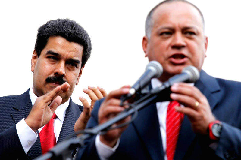 Diosdado-Cabello-con-Nicolas-Maduro-7-800x533-005