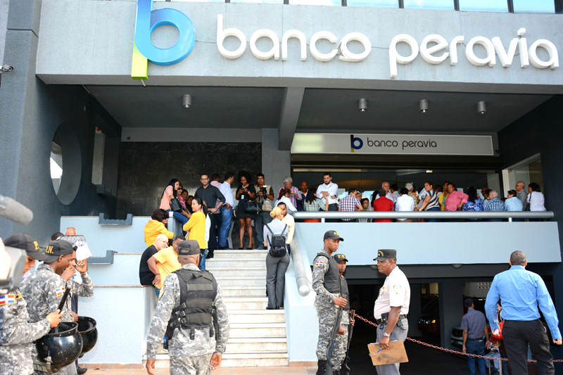 Banco Peravia quiebra en Republica Dominicana 